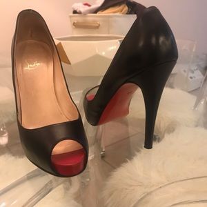 Black and red peep toe Christian louboutin heels